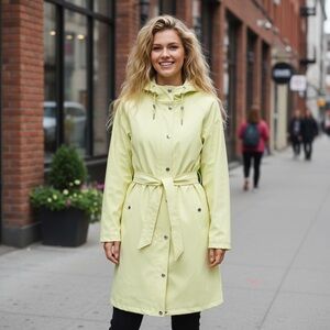 NWT Rains x Urban Outfitters Women's Waterproof Trench Coat Rain Coat